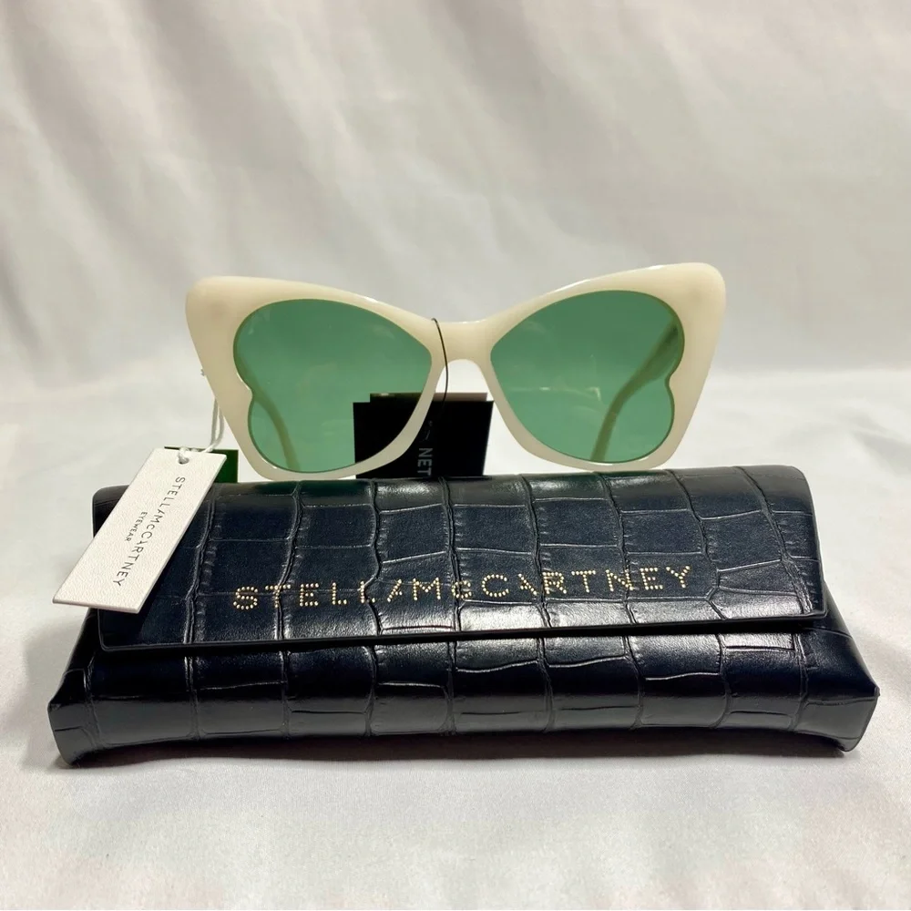 NWT Stella McCartney Heart Cat-Eye Bio-Acetate Sunglasses. Cream White & Green